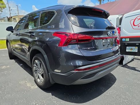 Used 2021 Hyundai Santa Fe SE FWD image 13