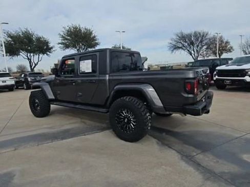 Used 2023 Jeep Gladiator Sport image 6