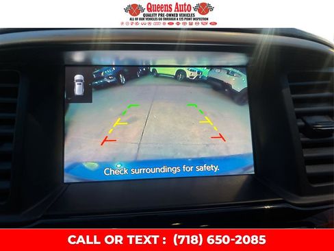 Used 2019 Nissan Pathfinder S image 36