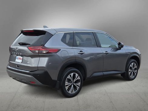 Used 2023 Nissan Rogue SV FWD image 8