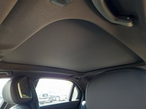 New 2026 BMW 740i 740i w/ Premium Package image 16