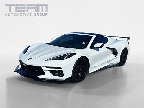 Used 2025 Chevrolet Corvette Stingray Coupe image 3