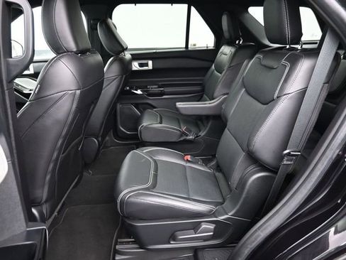 Used 2022 Ford Explorer ST w/ Equipment Group 401A image 27