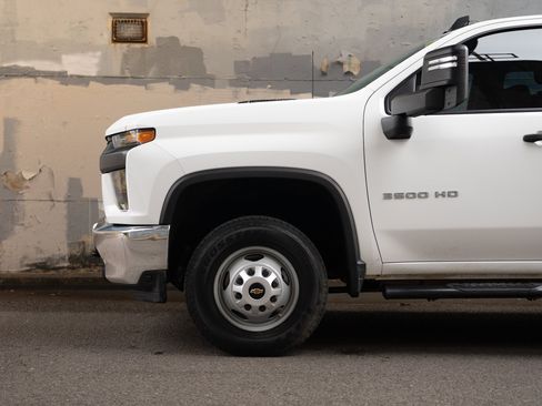 Used 2023 Chevrolet Silverado 3500 W/T w/ WT Fleet Convenience Package AWD/4WD image 7
