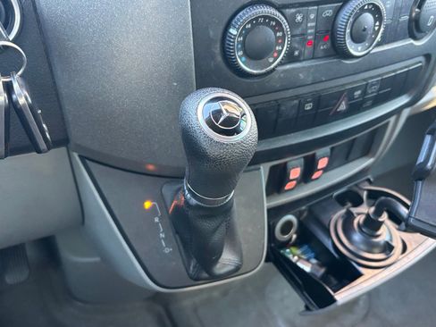 Used 2014 Mercedes-Benz Sprinter 3500 image 11