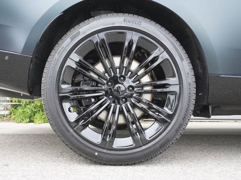 New 2026 Land Rover Range Rover SE AWD/4WD image 32