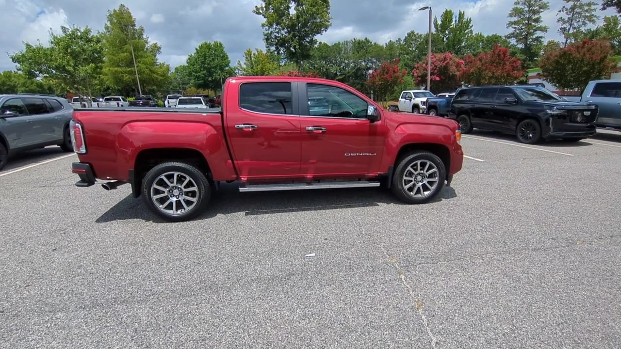 Used 2021 GMC Canyon Denali RWD image 9