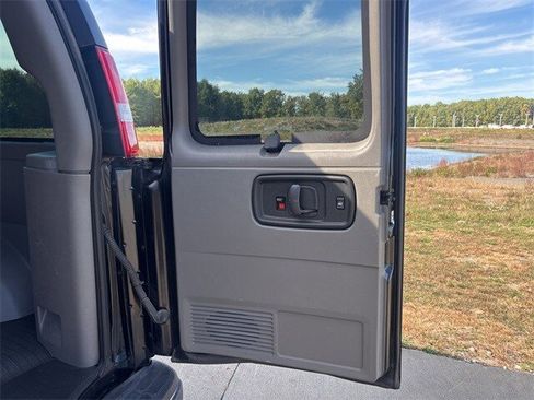 Used 2024 Chevrolet Express 3500 LT w/ LT Preferred Equipment Group image 47