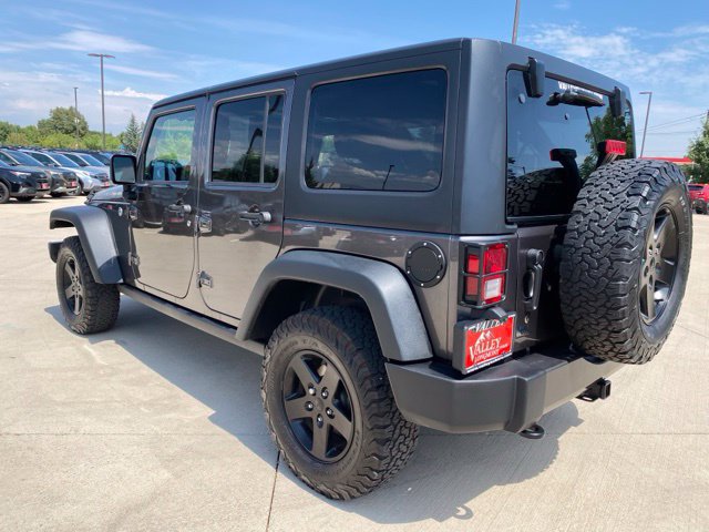 Used 2017 Jeep Wrangler Unlimited Sport AWD/4WD image 3