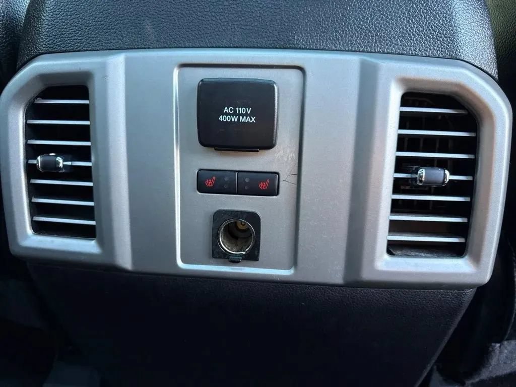 Used 2016 Ford F150 Lariat w/ Equipment Group 502A Luxury RWD image 15