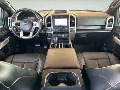 Used 2019 Ford F150 Lariat image 13