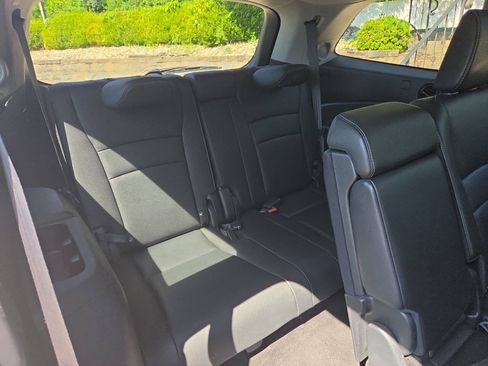 Used 2019 Honda Pilot Touring image 20
