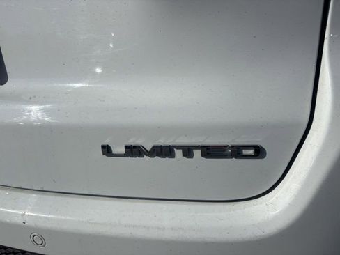 Used 2025 Jeep Compass Limited image 10