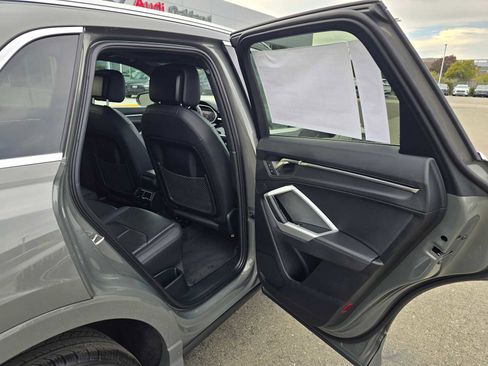 New 2025 Audi Q3 2.0T Premium image 14