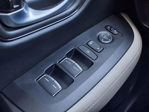 New 2026 Honda HR-V EX-L image 22