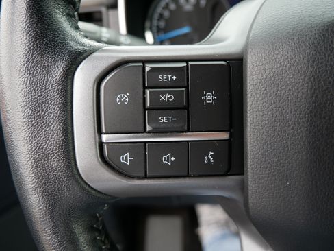 Certified 2022 Ford F150 XLT w/ Equipment Group 302A High image 28