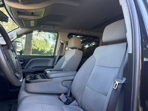 Used 2019 Chevrolet Silverado 2500 W/T w/ WT Convenience Package AWD/4WD image 37