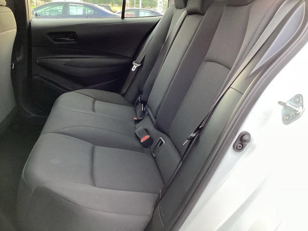 Used 2024 Toyota Corolla LE FWD image 13