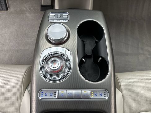 Used 2023 Genesis GV60 Performance AWD/4WD image 20