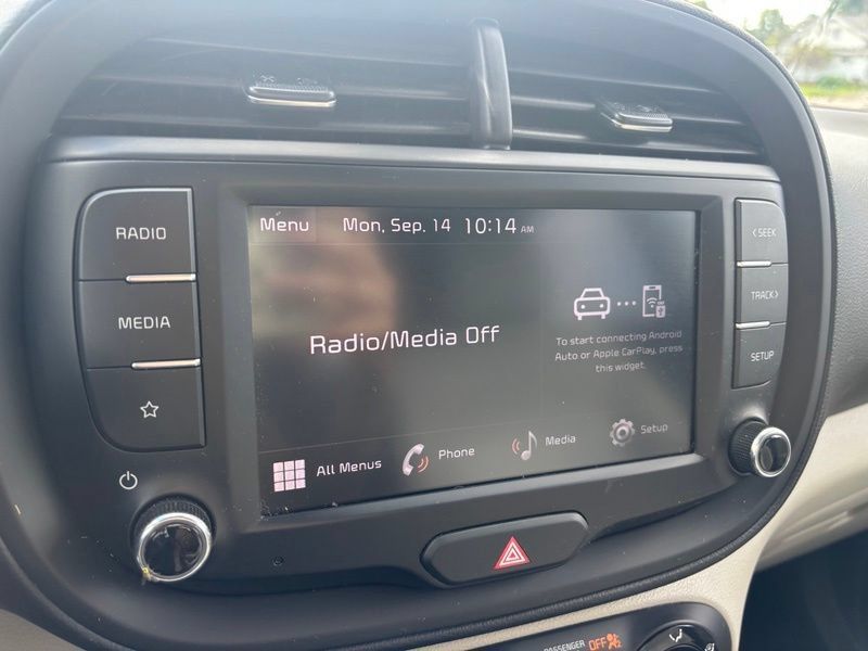 Certified 2024 Kia Soul LX w/ Option Group 015 FWD image 12