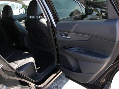 Used 2025 Nissan Murano SV AWD/4WD image 30