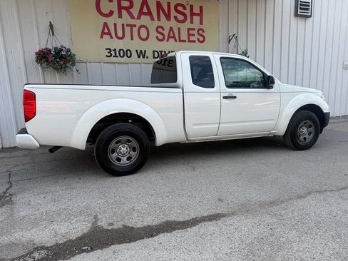 Used 2017 Nissan Frontier S RWD image 3