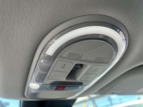 Used 2022 Hyundai Ioniq 5 Limited w/ Cargo Package image 32