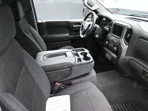 Used 2019 Chevrolet Silverado 1500 W/T w/ WT Convenience Package AWD/4WD image 10