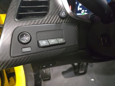 Used 2016 Chevrolet Corvette Z06 w/ 3LZ Preferred Equipment Group RWD image 14