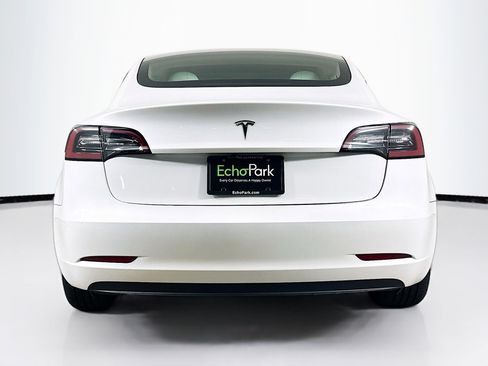 Used 2023 Tesla Model 3 Standard Range RWD image 7