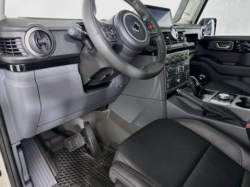 Used 2024 INEOS Grenadier Station Wagon AWD/4WD image 4