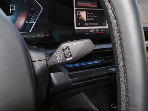 Used 2024 BMW 530i xDrive 530i xDrive w/ Convenience Package image 35