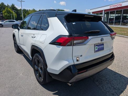 Used 2021 Toyota RAV4 XSE AWD/4WD image 3