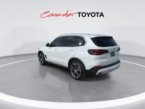 Used 2026 BMW X5 sDrive40i w/ Premium Package RWD image 6