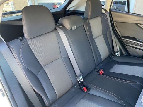 Used 2018 Subaru Crosstrek 2.0i Premium w/ Popular Package #3 image 16