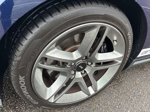 Used 2012 Ford Mustang Shelby GT500 image 12