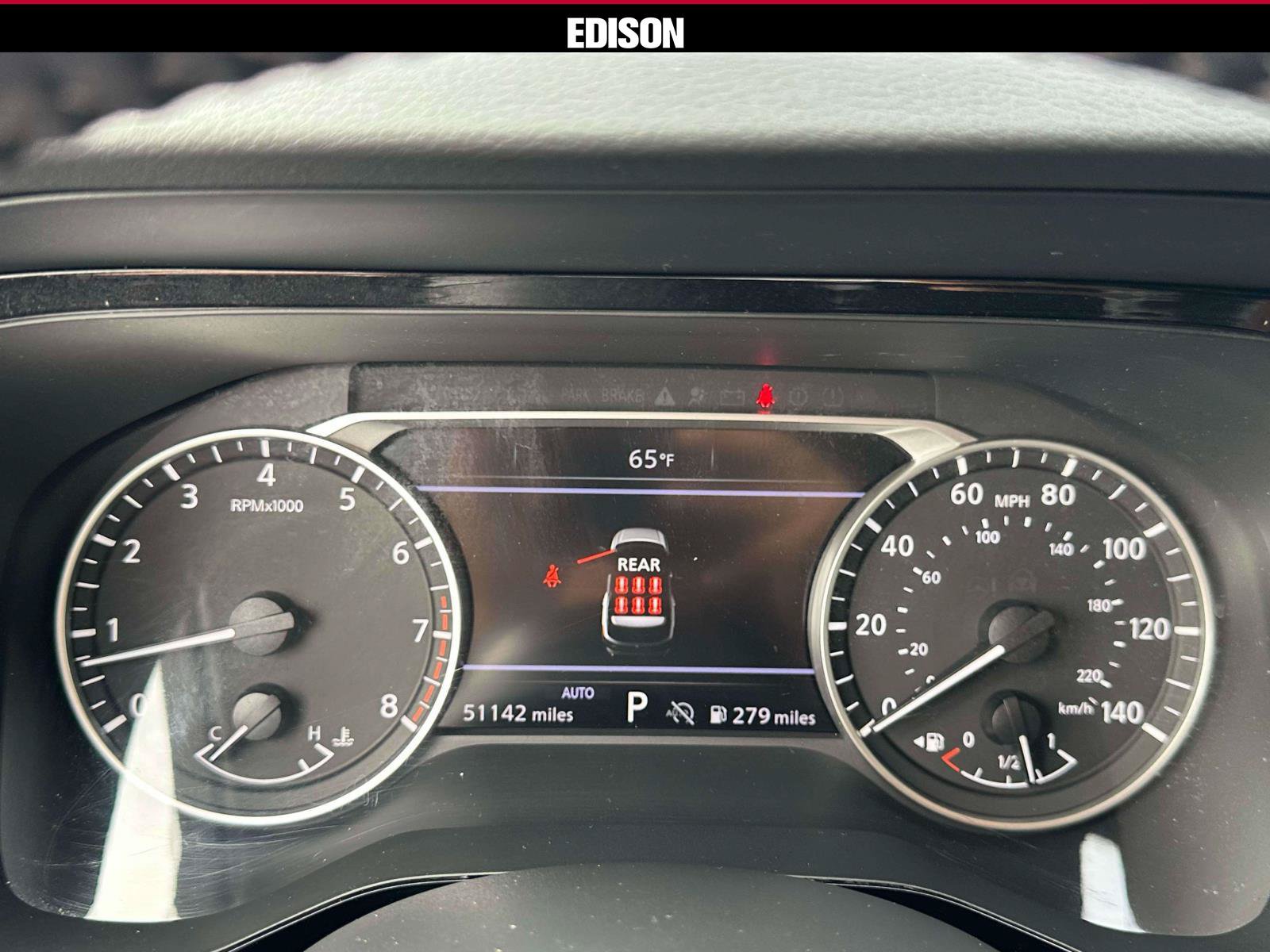 Used 2025 Nissan Pathfinder SV AWD/4WD image 24