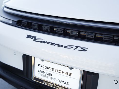 Used 2025 Porsche 911 Carrera 4 GTS image 26