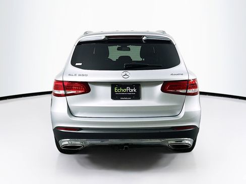 Used 2017 Mercedes-Benz GLC 300 4MATIC image 7