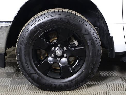 Used 2020 RAM 1500 Big Horn image 19