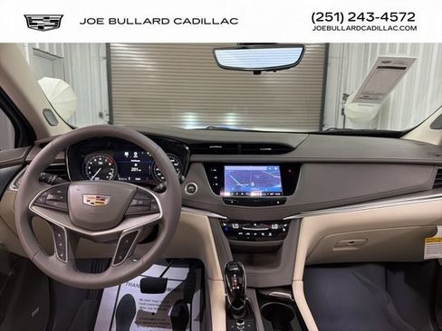New 2026 Cadillac XT5 Premium Luxury w/ Driver Assist Package FWD image 34