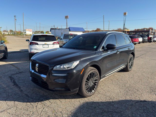 Used 2021 Lincoln Corsair Reserve w/ Equipment Group 201A AWD/4WD image 2