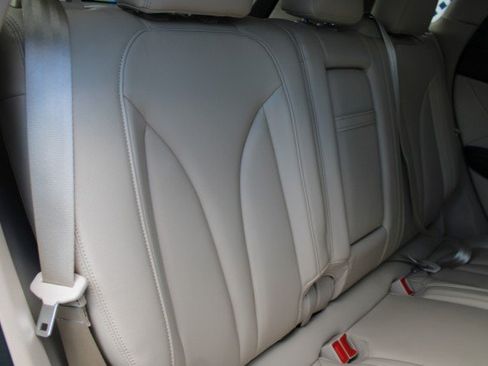Used 2018 Lincoln MKC Premiere FWD image 14