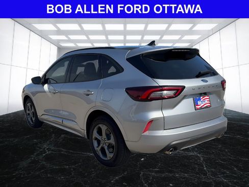 Used 2024 Ford Escape ST-Line w/ Equipment Group 301A FWD image 3
