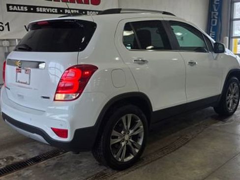 Used 2017 Chevrolet Trax Premier w/ Driver Confidence II Package image 7
