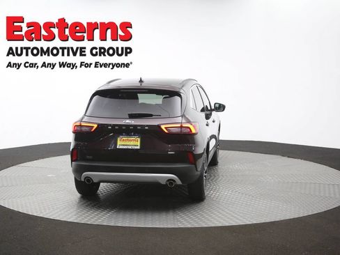 Used 2023 Ford Escape SE FWD image 39