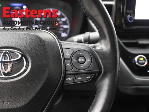 Used 2023 Toyota Corolla SE FWD image 16