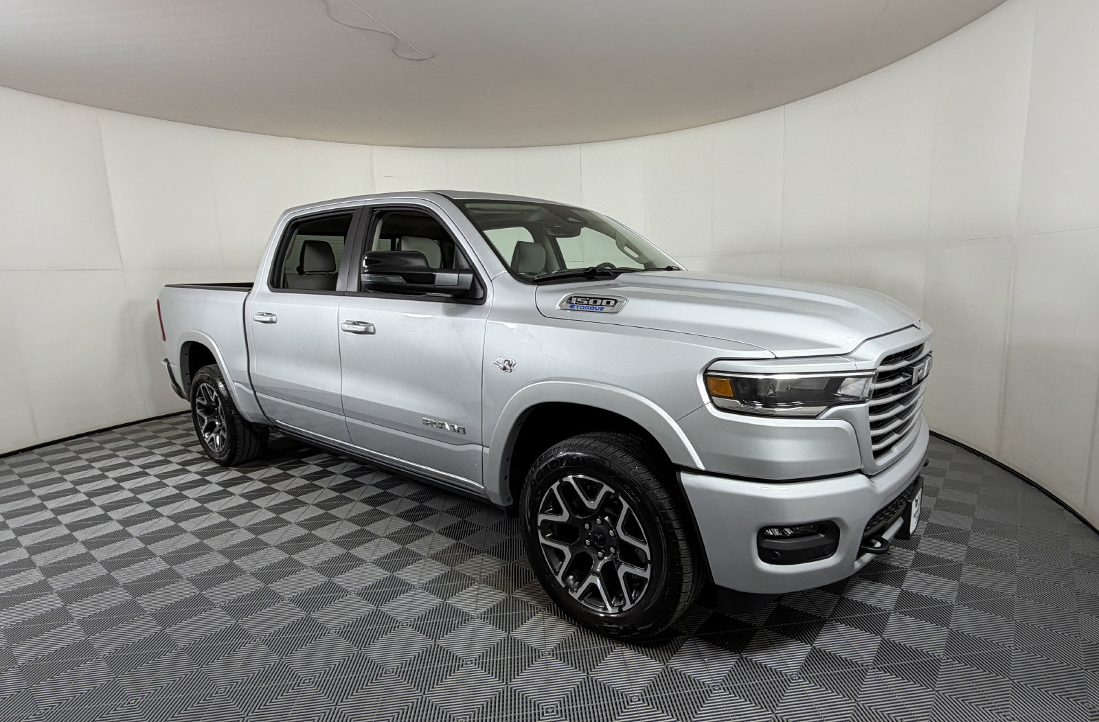 Used 2026 RAM 1500 Laramie w/ Laramie Southwest Edition AWD/4WD image 1