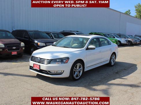 Used 2014 Volkswagen Passat TDI SEL Premium FWD image 1