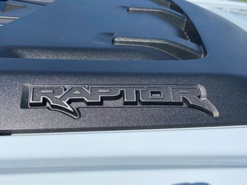 Used 2023 Ford F150 Raptor w/ Raptor Carbon Fibre Package AWD/4WD image 46